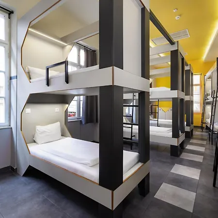 The Hive Party Hostel Budapest-2